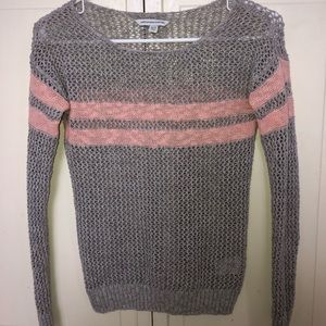 American Eagle pink and grey sweater size xs